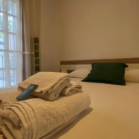 Casita Malvinas En De Con Piscina Appartamento *
