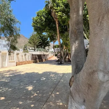 Casita Malvinas En De Con Piscina Appartamento